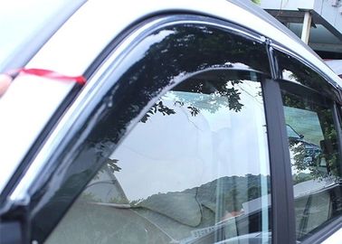 中国 トリムの縞適当なChery Tiggo3 2014 2016年が付いている風のディフレクターの車の窓のバイザー サプライヤー